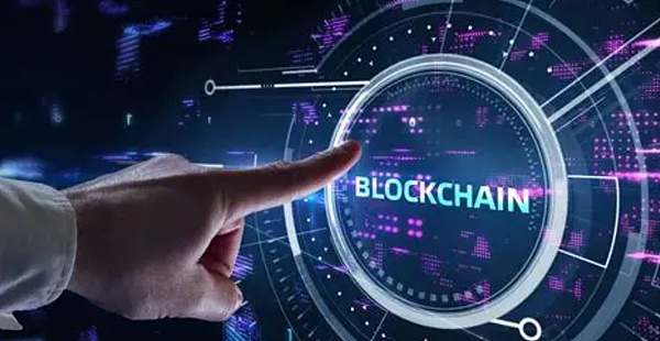 加密货币正在重演美股分化史？这场大象起舞的游戏才刚刚开始